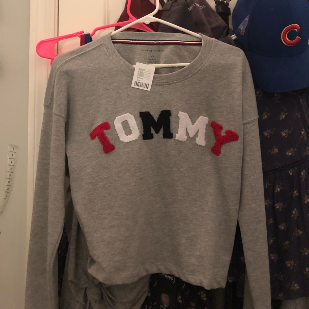 NWT UO Tommy Hilfiger gray longsleeve tee
